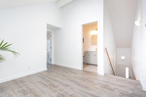 4137 Auburn Ave, Oceanside CA  92056-6018 exterior