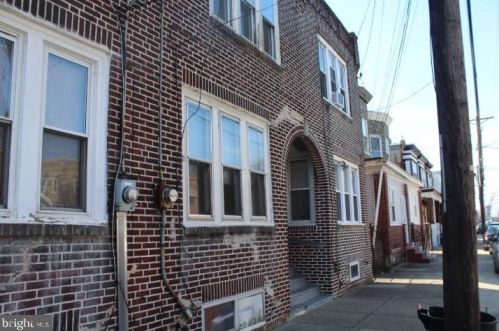 1344 Sheridan St, Camden, NJ 08104-1702