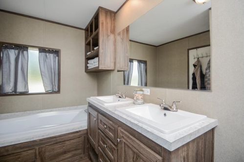 434 County Road 2313, Mont Belvieu TX  77535 exterior