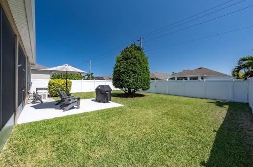 3204 Constellation Dr, Melbourne FL  32940-2364 exterior