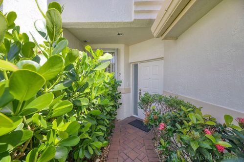7936 Laina Ln, Boynton Beach, FL 33437-8403