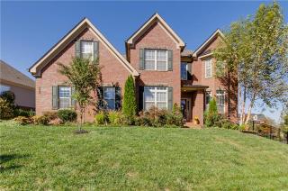 128 Circuit Rd, Franklin, TN 37064-8325