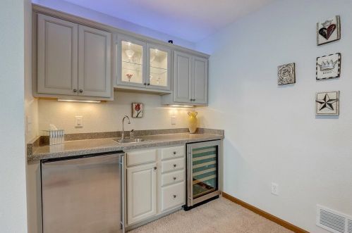 2301 Silver Fox Ct, Waukesha WI  53188-2593 exterior