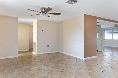 3519 Cockatoo Dr, New Port Richey, FL 34652-6415