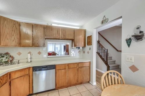 49 Matthews Ln, Washingtonville NY  10992-1202 exterior