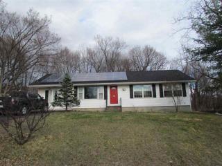 26 Oxford Cir, Troy, NY 12180-7051