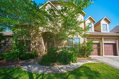 10 Spotted Lily Way, Magnolia, TX 77354-3360