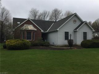 2494 Candlewood Dr, Avon, OH 44011-2800