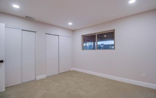 2502 Singing Vista Way, El Cajon CA  92019-2740 exterior