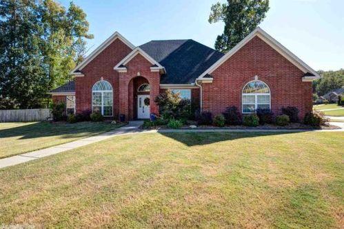 143 Maumelle Valley Dr, North Little Rock, AR 72113-6778