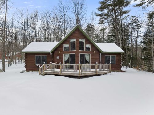 4 Hansberry Ln, Warren, NH 03279-4160