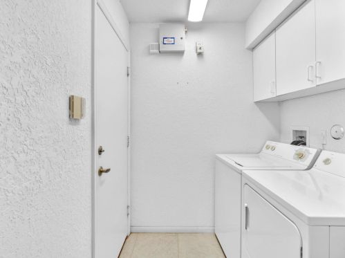 6840 Lismore Ave, Boynton Beach FL  33437-6441 exterior