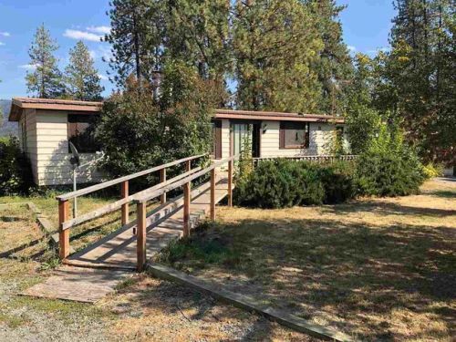 708 Rdg St, Chewelah WA  99109-5014 exterior