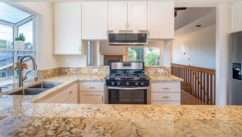 4274 Whittier St, San Diego, CA 92107-1716