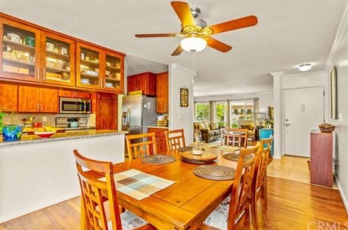 3210 Merrill Dr, Torrance CA 90503-7115 exterior