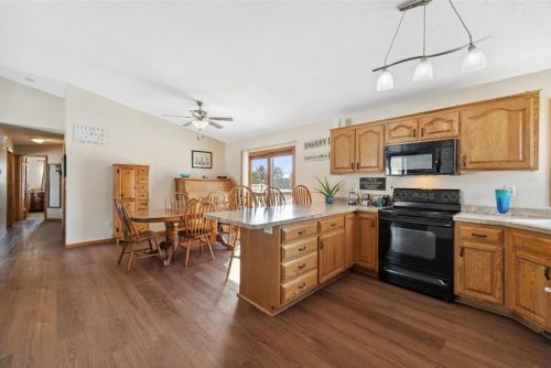 1406 138th Ave, New Johannesburg WI  54017-6821 exterior