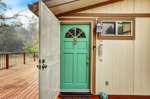 900 Plum Dr, Pilot Hill, CA