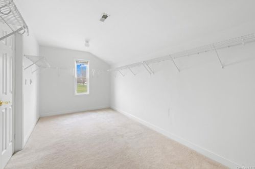 204 Roosevelt Dr, Poughquag NY  12570-5244 exterior