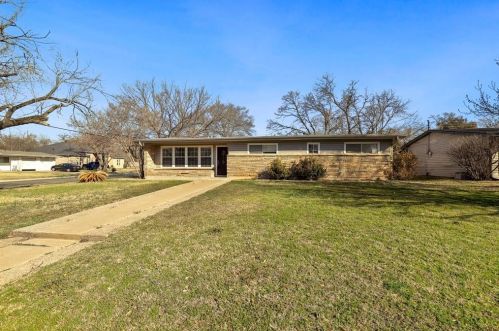 7116 Culver Ave, Fort Worth, TX 76116-8700