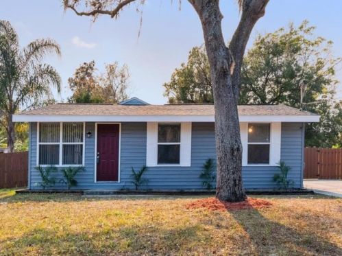 243 Plumosa Rd, De Bary, FL 32713-3941
