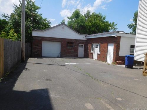 319 Harral Ave, Bridgeport, CT 06604-3102