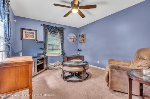 433 Lk Shr Dr, Bricktown NJ 08723-5079 exterior