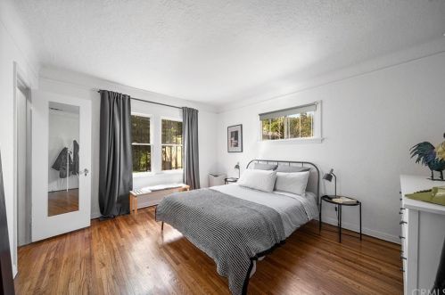 2111 Eucalyptus Ave, Long Beach CA  90806-4518 exterior