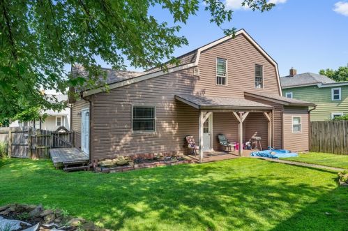 302 16th Ave, New Brighton, PA 15066-1018