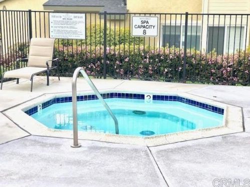 145 El Norte Pkwy, Escondido CA  92026-2531 exterior