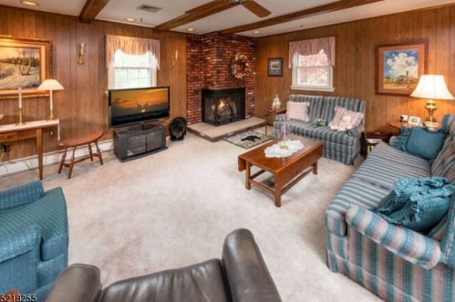 23 Binnacle Ave, West Milford Lakes NJ  07480-4814 exterior