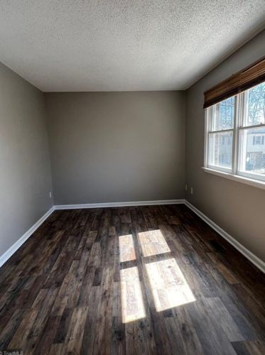 4207 Baylor St, Greensboro NC  27455-2560 exterior