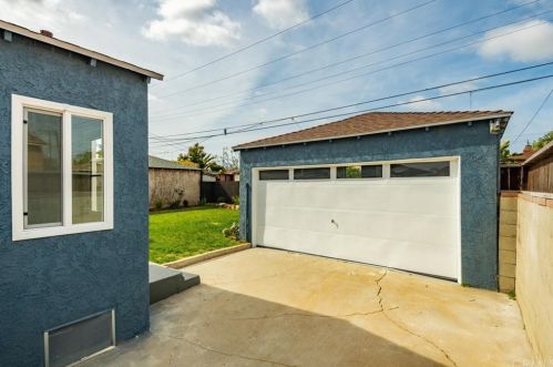 4911 122nd St, Hawthorne CA  90250-3509 exterior
