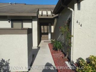 614 Jeanne St, Fort Pierce FL  34953-6391 exterior