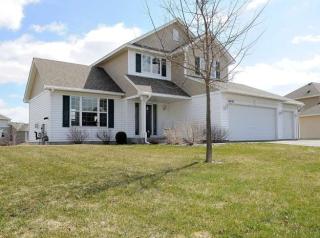 16476 Dodd Ln, Lakeville MN  55044-6127 exterior