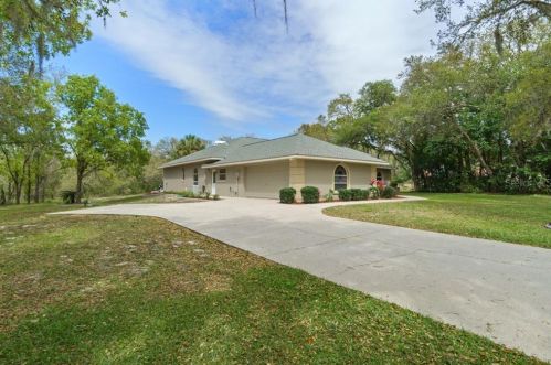 105 Massachusetts St, Hernando, FL 34442-4860
