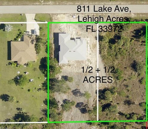 813 Lake Ave, Lehigh Acres, FL 33972-3008