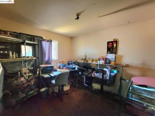 2103 Knox Ave, West Pittsburg, CA 94565-4736