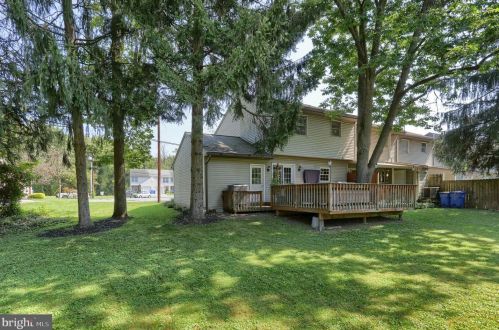 9148 Joyce Ln, Hummelstown PA  17036-9299 exterior