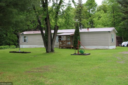 1236 Royal Heights Ln, Day, MN 55006-2703