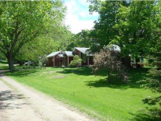 99 Reynolds Rd, Georgia, VT 05468-3980