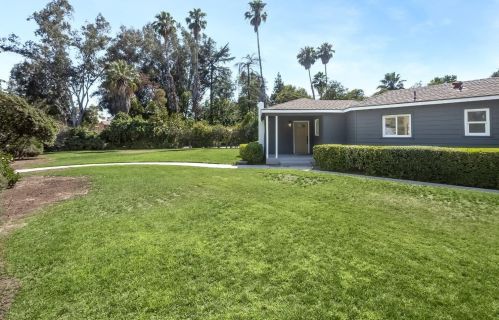 4725 Van Ness Blvd, Fresno CA  93704-3122 exterior