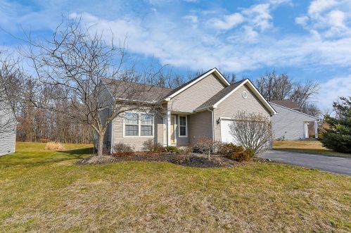 643 Keltonhurst Dr, Pataskala OH 43062-7363 exterior