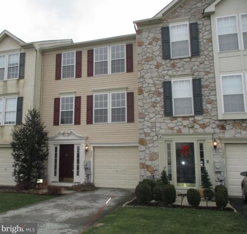 208 Green Hill Rd, Parkesburg, PA 19365-9174