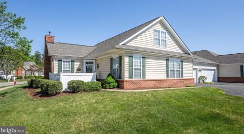 6247 Autumn Leaf Dr, Fredericksburg, VA 22407-7205