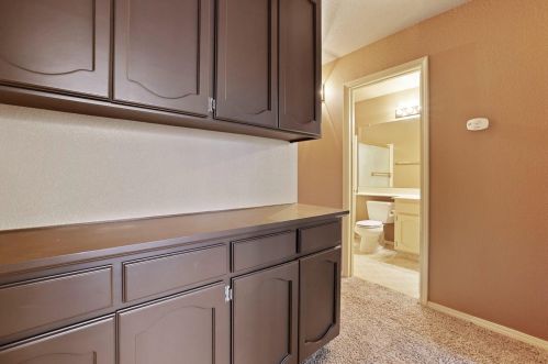 2308 Grouse Crossing Way, Modesto CA  95355-9216 exterior