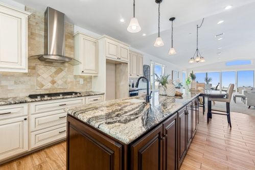 5531 Seaside Heights Dr, Palos Verdes Estates CA  90275-4932 exterior