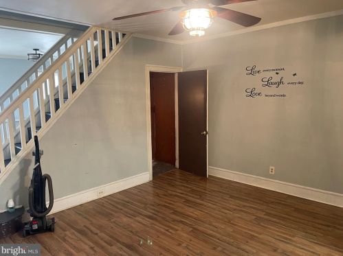 305 Morris St, Gloucester NJ  08030-1448 exterior