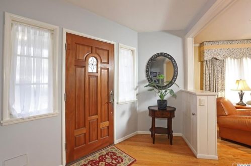 2700 El Caminito, Glendale CA 91214-2934 exterior