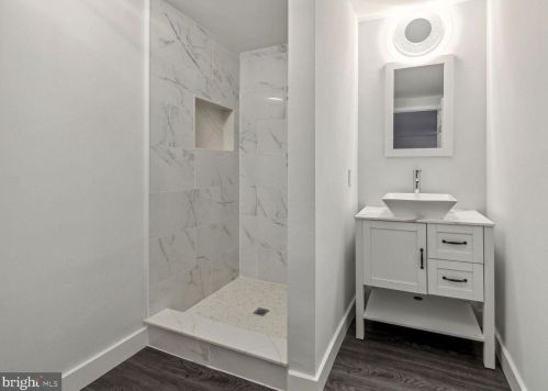 1860 Bryant St, Washington DC  20018-3671 exterior