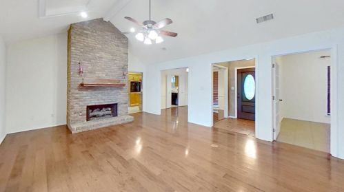 1007 Meadow Creek Dr, Allen TX  75002-1956 exterior